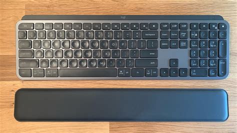 Logitech MX Keys Review | PCMag