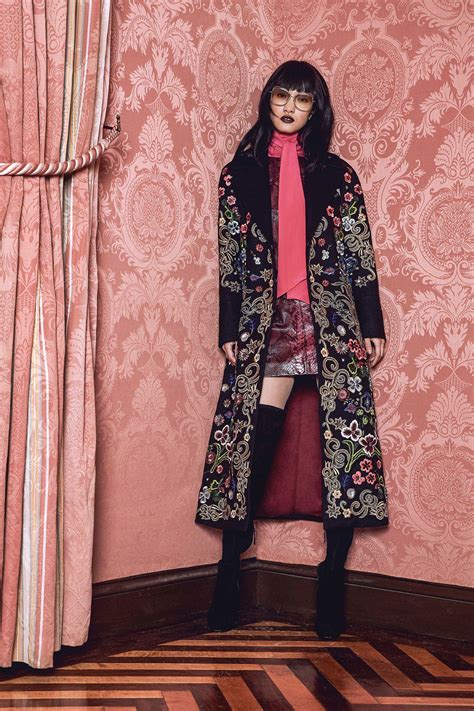 See the complete Alice + Olivia Fall 2017 Ready-to-Wear collection. Fall Fashion Trends, Fashion ...