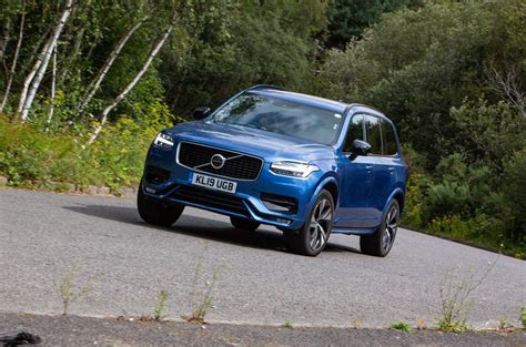 Volvo XC90 B5 R-Design AWD 2019 UK review | Autocar