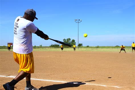 Soldier-athletes tryout for All-Army men's softball team | Article ...