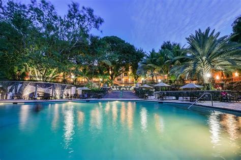 Karibe Hotel - UPDATED Prices, Reviews & Photos (Petionville, Haiti ...
