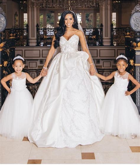 Safaree and Erica Mena share official photos from their wedding