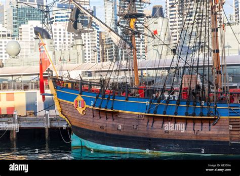 HMS Endeavour Replica in NSW Harbour Stock Photo - Alamy