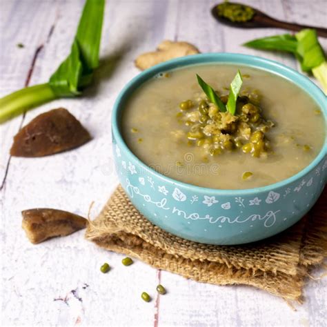 Kolak Kacang Ijo, Indonesian Traditional Dessert Stock Image - Image of cuisine, meat: 233489215