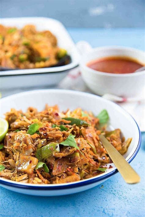 Sri Lankan Chicken Kottu Roti - The Flavor Bender