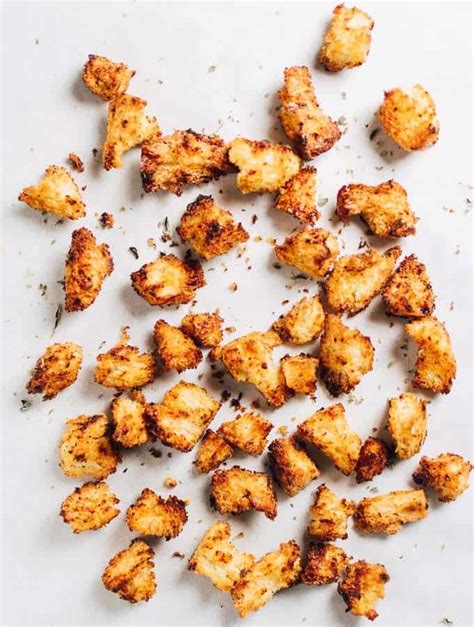 The -CRISPIEST- Homemade Garlic Croutons (ready in 10') - Real Greek ...