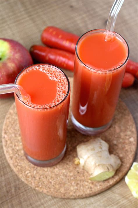 How to Make Juice Using a Blender! Easy Apple, Carrot & Ginger Juice!