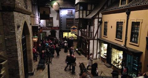 York Castle Museum - Step inside a Victorian Sweet Shop