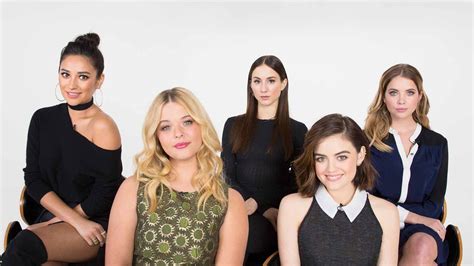 Watch the Pretty Little Liars Cast Ace the “Makeout Test” | Vanity Fair