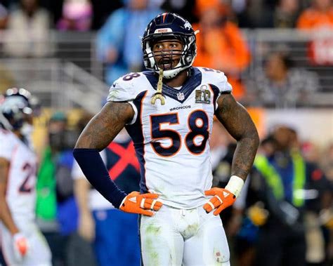 Von Miller Agrees to Huge Contract With Denver Broncos - The New York Times