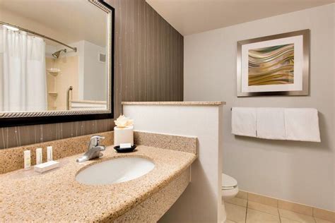 Courtyard by Marriott Philadelphia Great Valley / Malvern Malvern | Bookonline.com