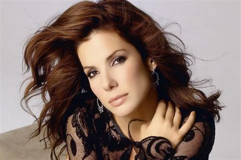 Sandra Bullock Age, Height, Weight, Family, Husband, Kids and Biography