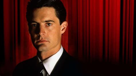 Fans Rejoice! David Lynch Returns for a New Season of TWIN PEAKS | Film ...