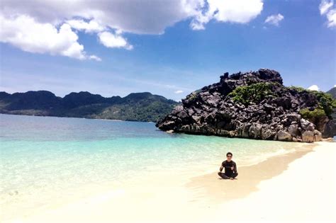 Caramoan Island Hopping Private Tour via Catanduanes - Klook Philippines