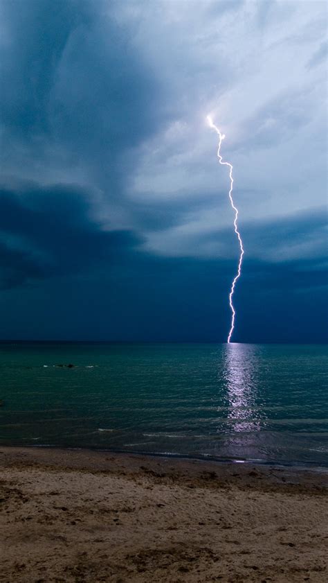 Storm lightning iPhone Wallpapers Free Download