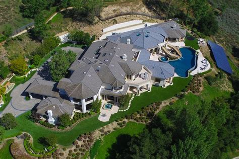 Report: Anthony Davis Puts $7.9 Million Los Angeles Mansion Up for Sale ...