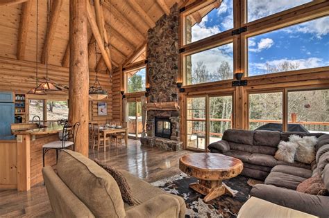 TOP 13 Luxury Cabins in Colorado To Stay in 2022 - VCP Travel