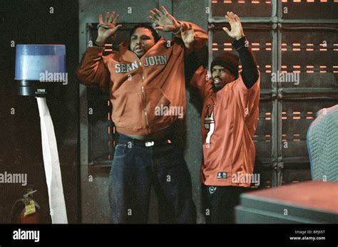 ANTHONY ANDERSON, LAHMARD J TATE, BARBERSHOP, 2002 Stock Photo - Alamy