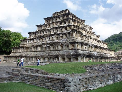 Travel with Kevin and Ruth: The Ancient Ruins of Mexico