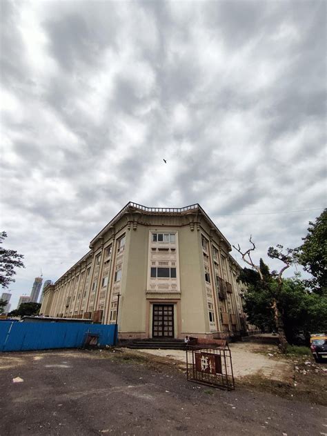 A random old classic building in Mumbai : r/mumbai