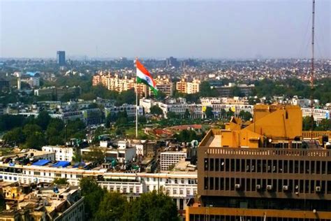 Largest national flag to be hoisted in New Delhi on Friday - Livemint