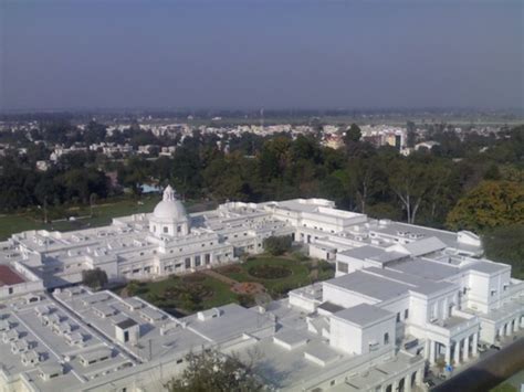 Indian Institute of Technology, Roorkee Complete Information | askIITians