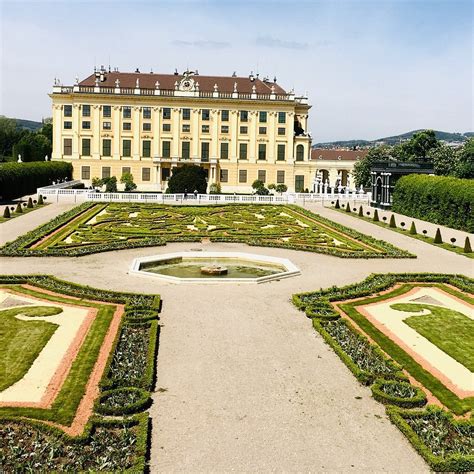 Schonbrunn Palace Gardens Vienna Austria | Fasci Garden