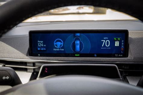 Ford Introduces 'Hands-Free' BlueCruise System for F-150, Mach-E | The ...