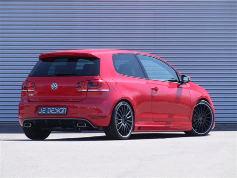 JE DESIGN boosted VW Golf VI GTI to 270HP