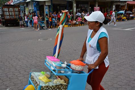 Ecuador Joannan silmin - Ecuador in my eyes: Ecuadorian Street Food - Five Tips for Eating the ...