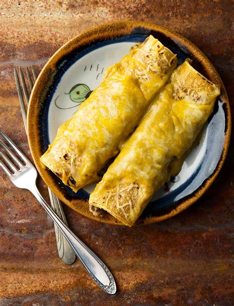 Green Enchiladas Recipe - Green Chile Enchiladas | Hank Shaw