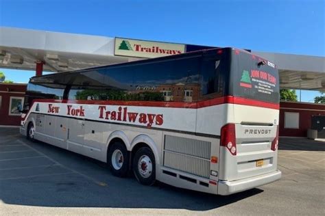 Trailways NY ends alliance with Greyhound, hopes to enhance routes - Rochester Business Journal