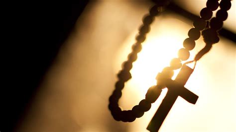 Rosary Beads Wallpapers - Wallpaper Cave