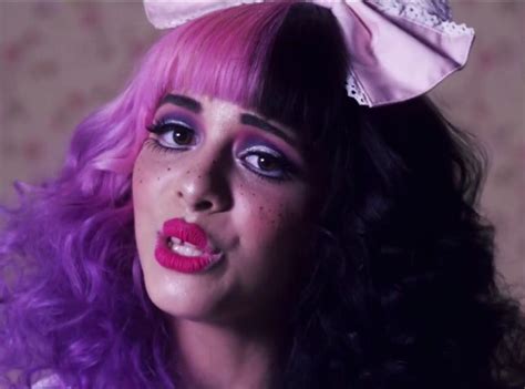 Melanie Martinez dollhouse makeup | Melanie martinez makeup, Melanie ...