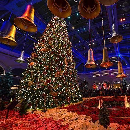 Christmas events in Las Vegas | Christmas events, Las vegas hotel deals ...