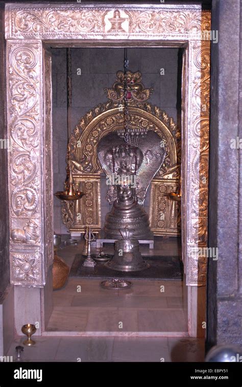 Inner Sanctum of an active Hindu temple Stock Photo - Alamy