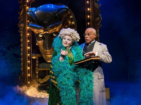 First Look: Wicked 2022 new cast photos | London Theatre Direct