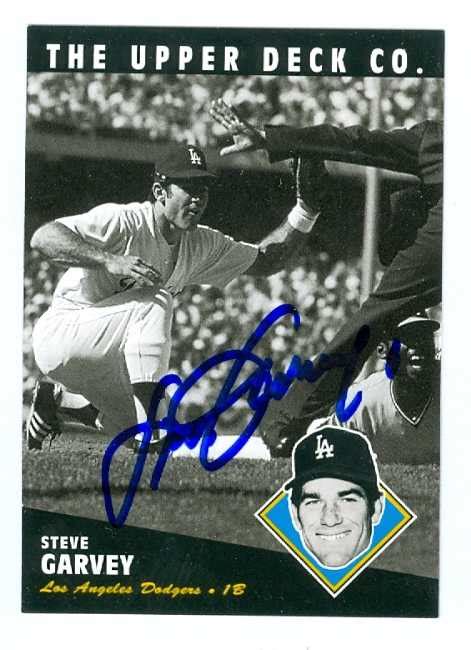 Steve Garvey autographed Baseball Card (Los Angeles Dodgers) 1994 Upper ...