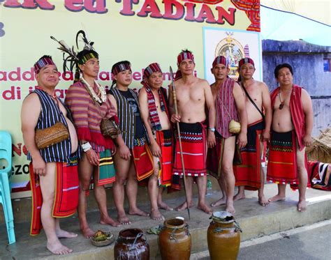 THE CLAMOR OF KALINGA: The Kalinga Male Costume, the G-String