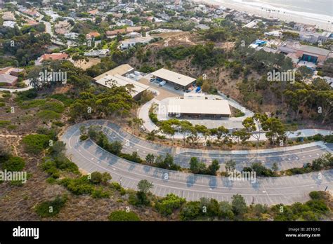 Birch Aquarium at Scripps Institution of Oceanography parking lot, San ...