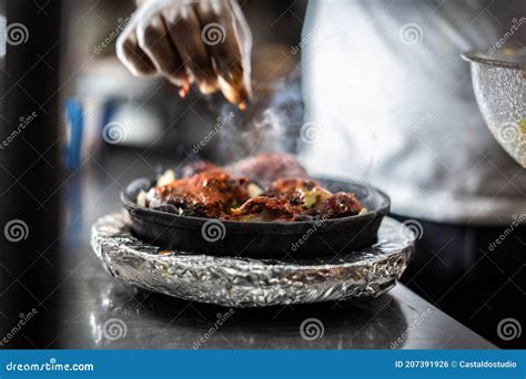 Indian Kebab Platter in Sizzling Plate Stock Photo - Image of delicious ...