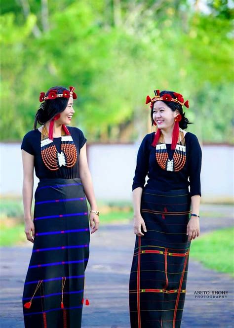 Nagaland beauty | India traditional dress, Traditional dresses, Indian ...