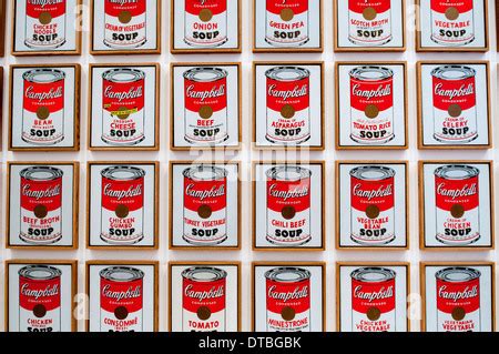 Campbell's Soup Cans (1962) by Andy Warhol in Museum of Modern Art ...