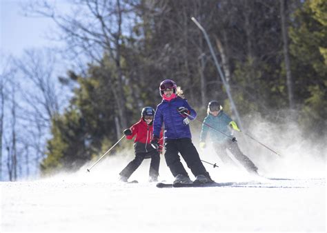 Pats Peak - Pats Peak Ski Area in Henniker, NH is southern New ...