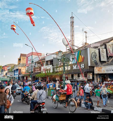 Traffic on Malioboro Street. Yogyakarta, Java, Indonesia Stock Photo - Alamy