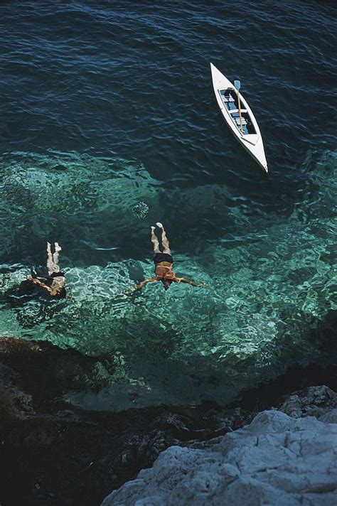 Capri Holiday #1 by Slim Aarons | Photo vacances, Belle photo, Paysage ...