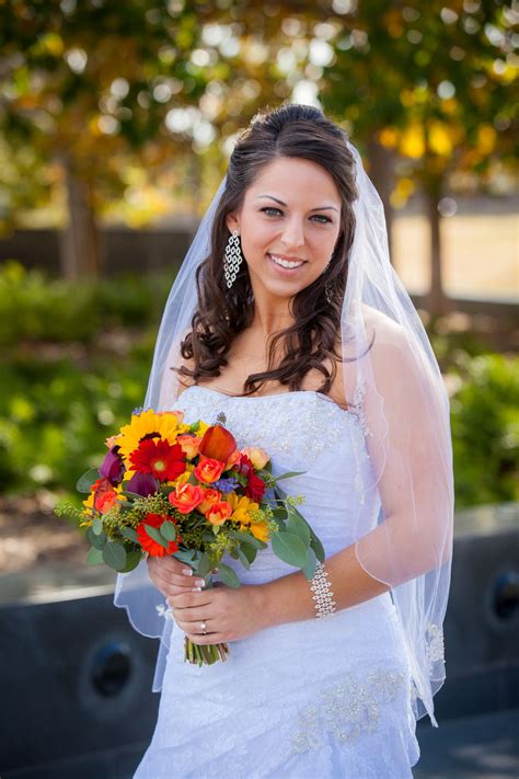 Bright Gerbera Daisy and Sunflower Bouquet | Gerbera daisy, Fall wedding bouquets, Sunflower ...