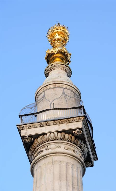 Monument To the Great Fire of London, England, UK Stock Photo - Image of cage, balustrade: 9629478