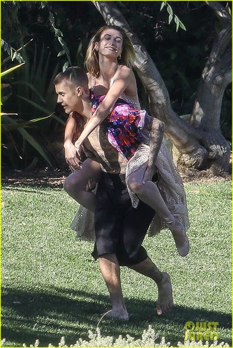 Justin & Hailey Bieber Have an Impromptu Photo Shoot Together!: Photo ...