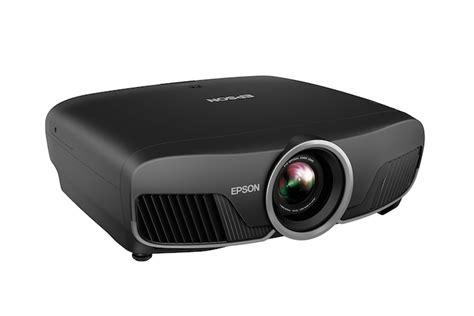 Reviewing Epson’s Pro Cinema 4K PRO-UHD 4K Projector